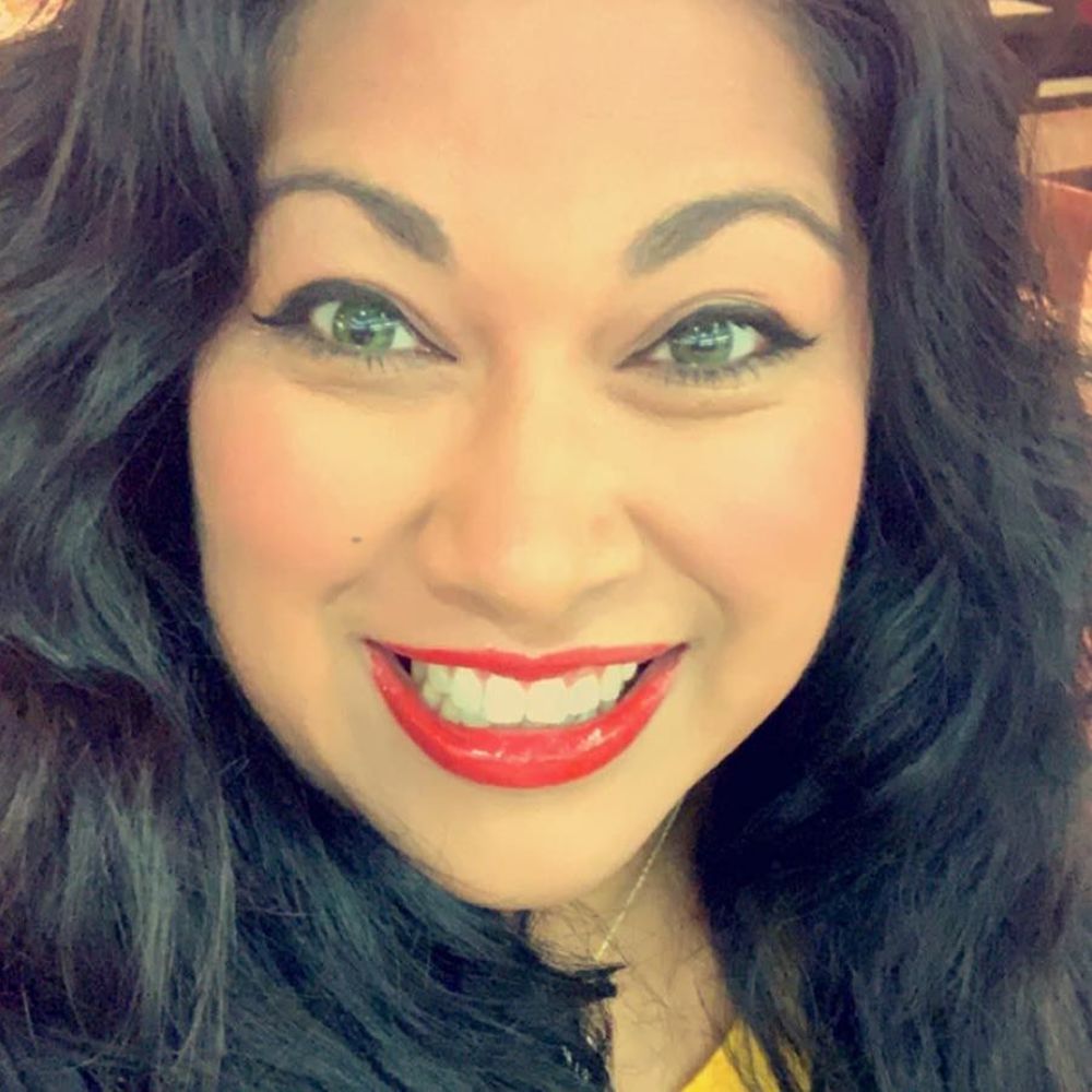 Meet your Posher, Sonia